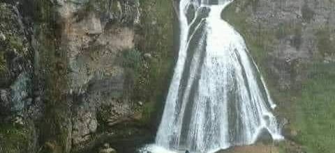 Illusion 06- la cascade (Amazonie)