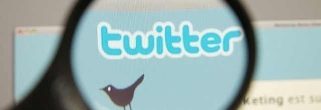 Le Nouvel OBs propose : "La twittérature a son festival ... et ses tweets d'or". (Anecdotique, ou pas ... ?)