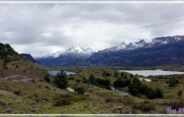 Sur la piste vers le Lago Guillermo - Estancia Cristina - Lago Argentino - Patagonie - Argentine