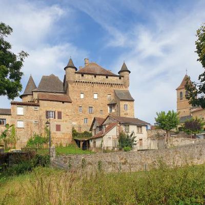 Le château de Lacapelle-Marival