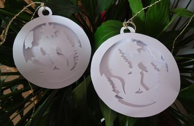 Carte de Noël, découpage au cutter