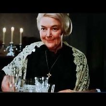 Trois extraits vidéos pour le nouveau thème: A TABLE