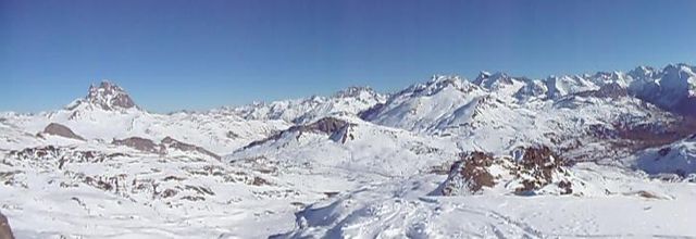 Espelunciecha Oriental (2247 m.) et Gralleras Sur (2204 m.)