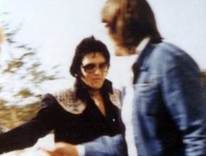 photo ELVIS +lien news +linda thompson interview .