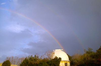 Bel arc en ciel sur l'Observatoire de Marseille