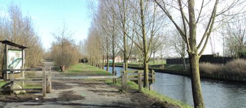  * Le long du Canal de l'Espierre (2)