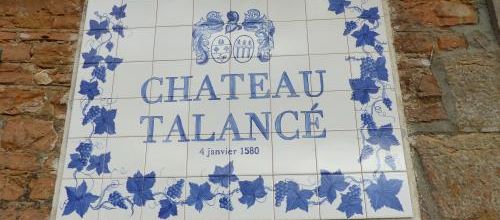 Le château de Talancé à Denicé.