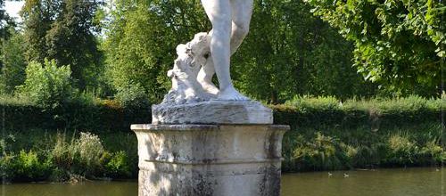 Château de Rambouillet : Hommage à Flore, déesse des fleurs de Paul Chevré