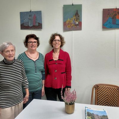 ☻ Générations 13 expose mes pastels pendant un mois !