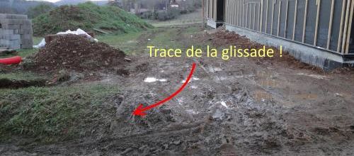 La famille est là, et... 1er accident !