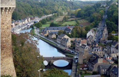 DINAN ville d'Art et d'Histoire en Bretagne ( 1 )  .