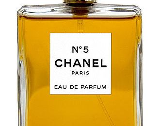 Coco Chanel (1883-1971) - Un parfum de réussite et de solitude