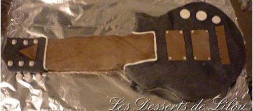Gateau 3D guitare sans moule
