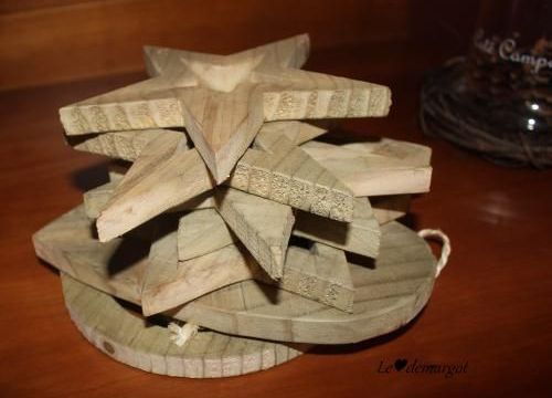 Suspensions de Noël en bois