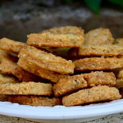 Biscuits aux fleurs de romarin