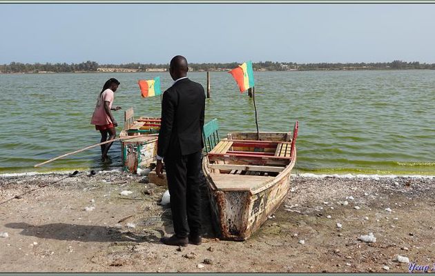 Nous allons voir les ramasseurs de sel - Lac Rose (Lac Retba) - Sénégal