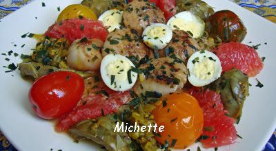 Salade tiède de st Jacques, artichauts, pamplemousse, oeuf de caille