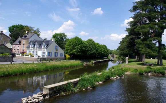La petite ville de Malestroit en Bretagne