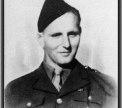 * Joseph PECRO du BIMP (1918 - 1945) . Tué lors des combats de l'Authion