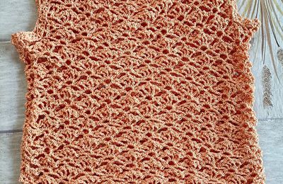 EB - Une blouse crochetée avec mon coton de juin couleur mandarine...