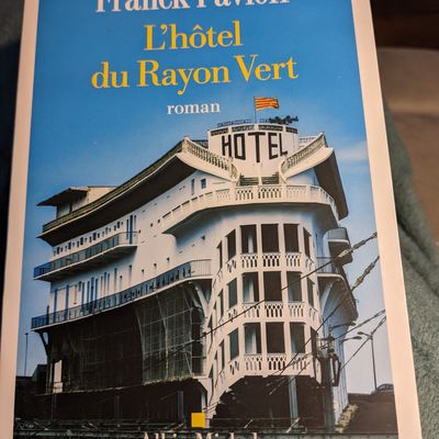 L'Hôtel du Rayon Vert, Franck PAVLOFF