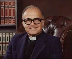 Diaporama «40 ans de la Fondation Père-Ménard» franciscain