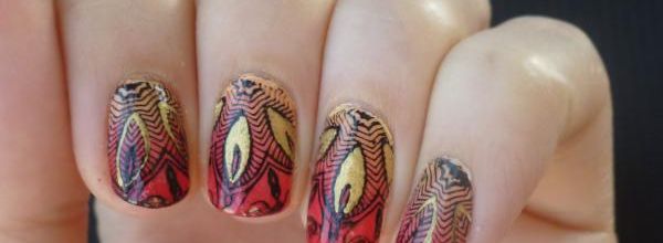 NAIL ART STAMPING ET DÉGRADÉ : ON PROLONGE ENCORE L'ÉTÉ