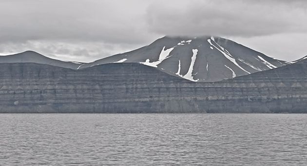 14/07/2024 après-midi : débarquement à Boltodden pour découvrir quelques traces de dinosaures - Spitzberg - Svalbard - Norvège