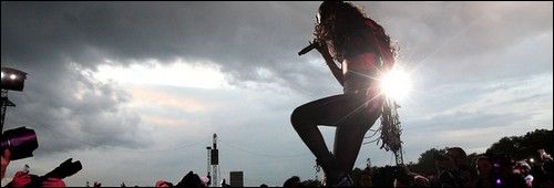 PHOTOS: Rihanna au 'Wireless" Festival