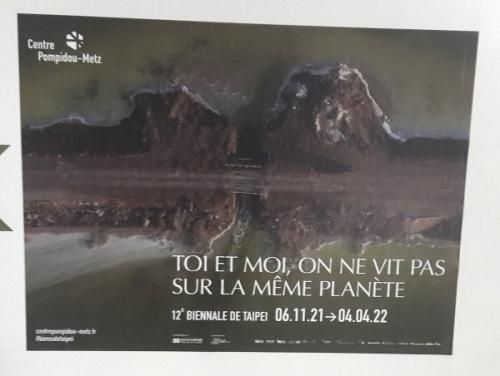 Une expo...désarmante!