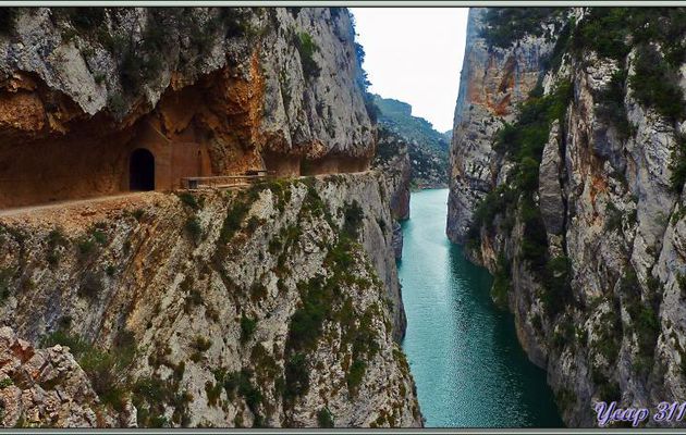 Randonnée au Congost de Mont-Rebei : le mini tunnel est passé, mon point de rendez-vous approche... - Aragon/Catalogne - Espagne
