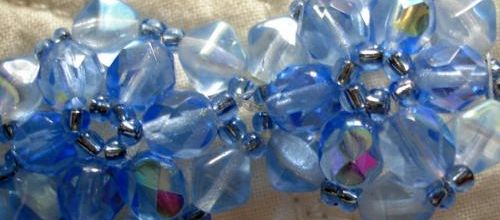 A partir de "fleurs" de perle