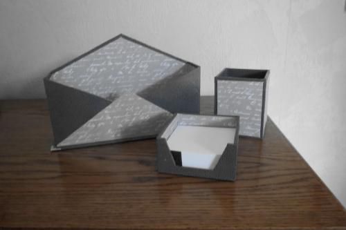 ensemble de bureau gris