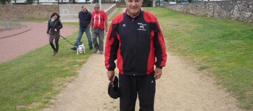 SIMPLE . GILLES OZIL AU CHAMPIONNAT DE FRANCE