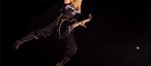 Hung Up enlevé du show... pour Frozen !