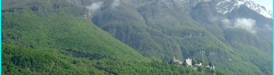 Le tour du château de Miolans