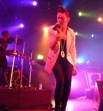 Review : La Roux