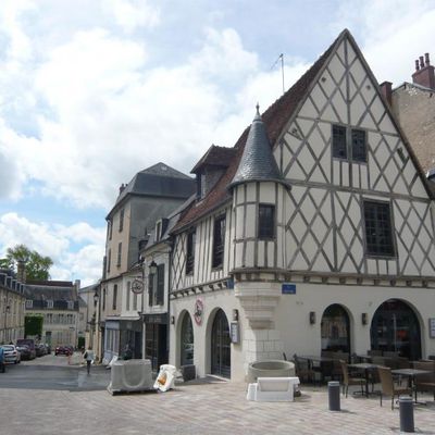 Bourges (18)