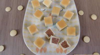 Cube chocolat blanc au coeur praliné feuilleté