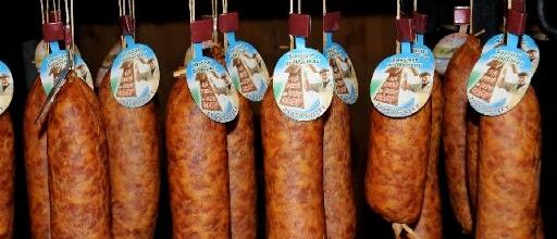 Une saucisse de Morteau envoyée dans la stratosphère, portée disparue en Suisse !