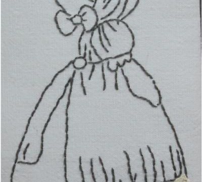  La petite fille à la charlotte