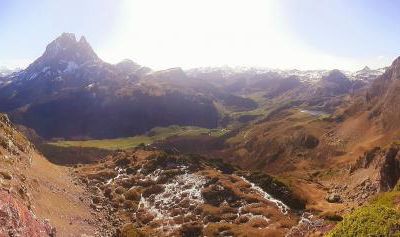 Tour et ascensions des pics les Tours (2134 m. et 2129 m.)