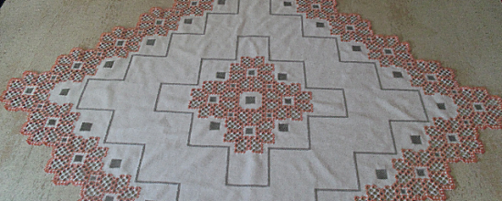 Nappe rose et gris : terminée !