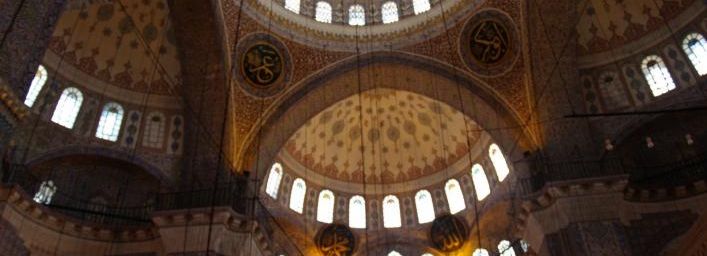 Intérieur de la Mosquée Bleue