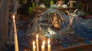 Quand le plastique envahit l’église pour la bonne cause… E&E