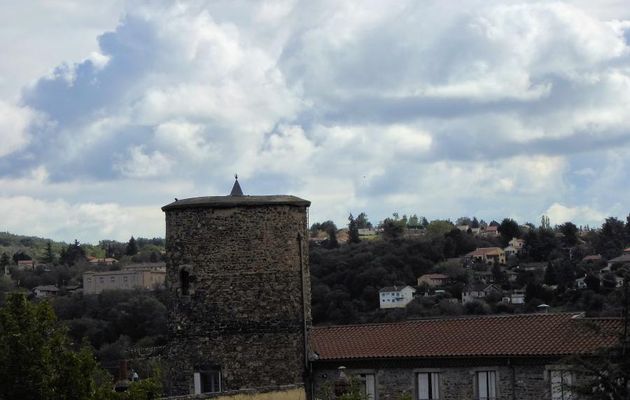 NUAGES