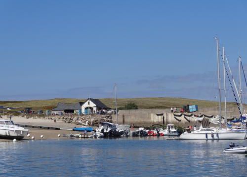 Sur les chemins d'Hoedic , le port de l'Argol