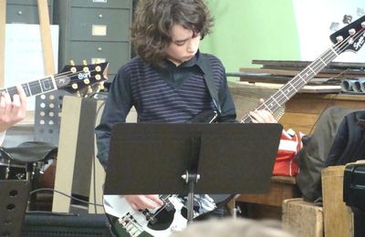 La guitare électrique...