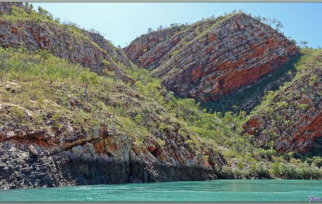 17/09/2022 : le but est de se rendre compte des effets de la marée passant à travers les étranglements rocheux (Cascades horizontales, horizontal Falls) - Baie de Talbot - Kimberley - Australie