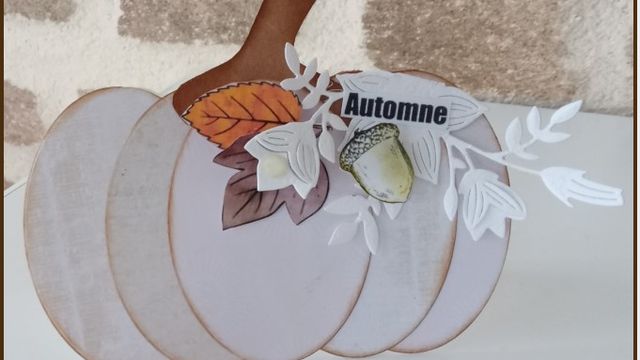 Margot (scrap) : une carte citrouille